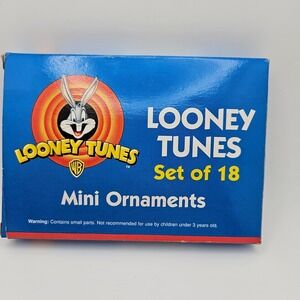 VTG 1999 Looney Tunes Mini Ornaments set of 18 Taz Bugs Tweety Daffy Sylvester